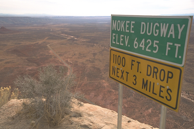 Mokee Dugway